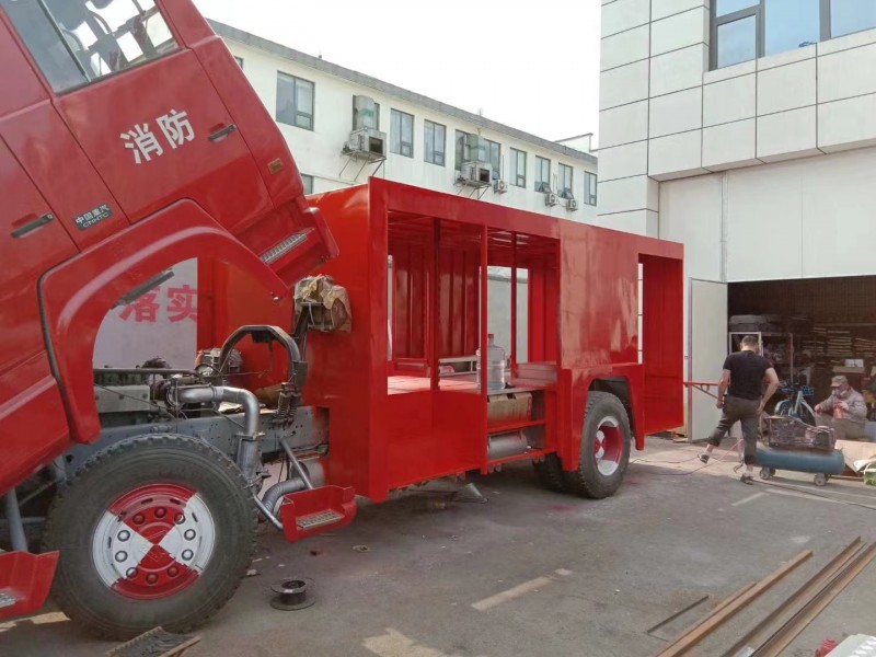 濟寧我公司給本地消防大隊改裝消防上裝系統(tǒng)2