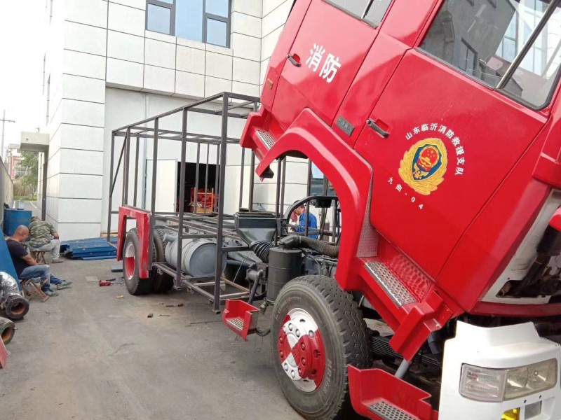 濟寧我公司給本地消防大隊改裝消防上裝系統(tǒng)5